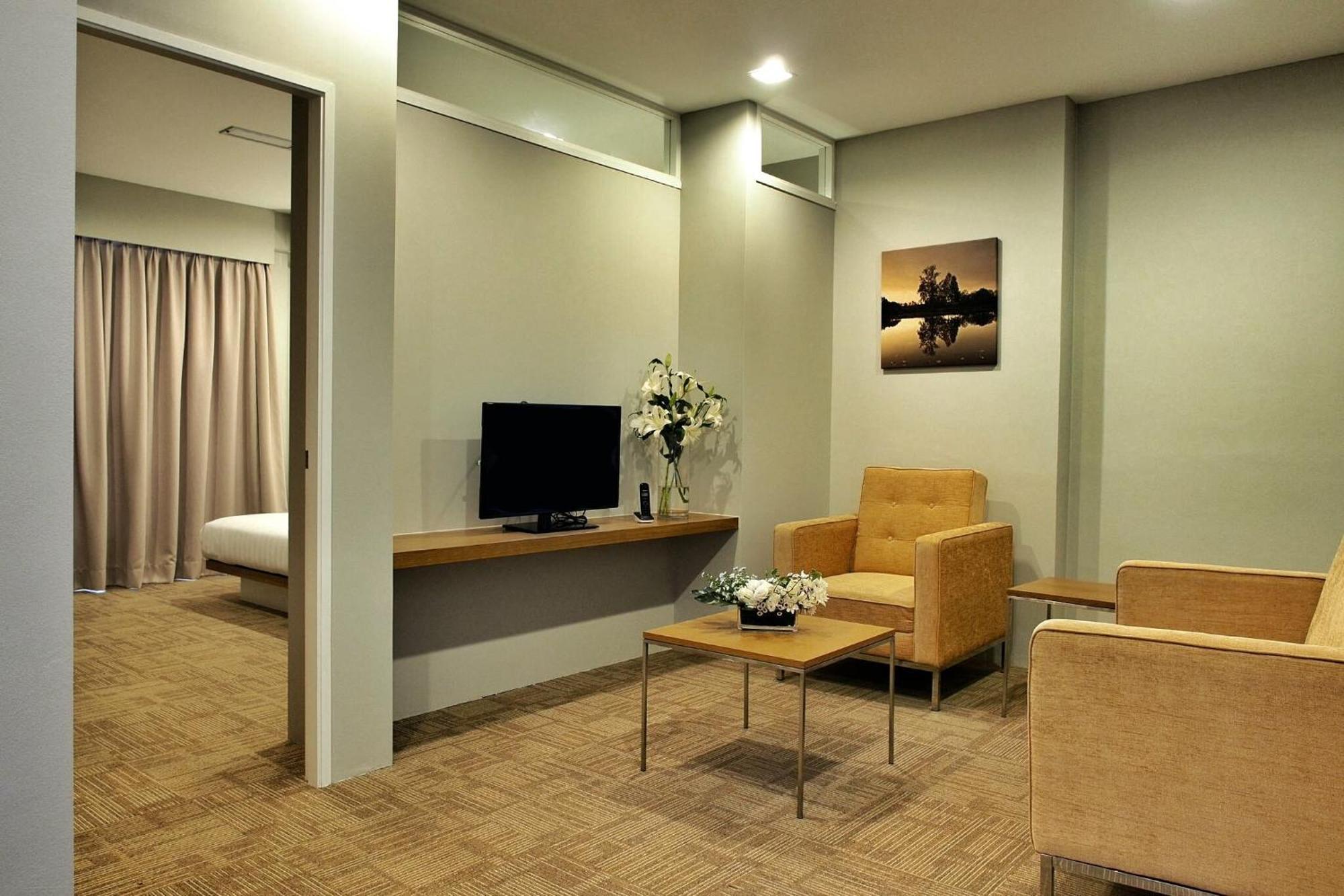 Hotel Primera Suite ไซเบอร์จายา ภายนอก รูปภาพ